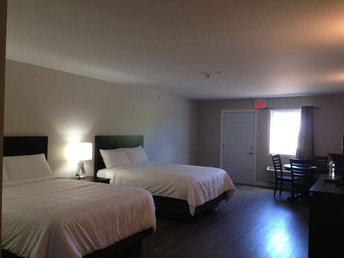 Inn Kow's 3*